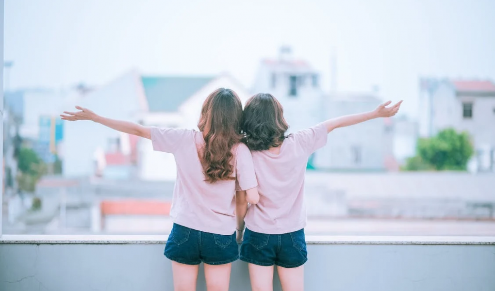 You are currently viewing 21 Intriguing Ideas to Celebrate Your Everlasting Friendship