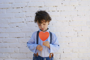 Read more about the article 25 Sweet Valentine’s Day Gifts for Kids In 2025